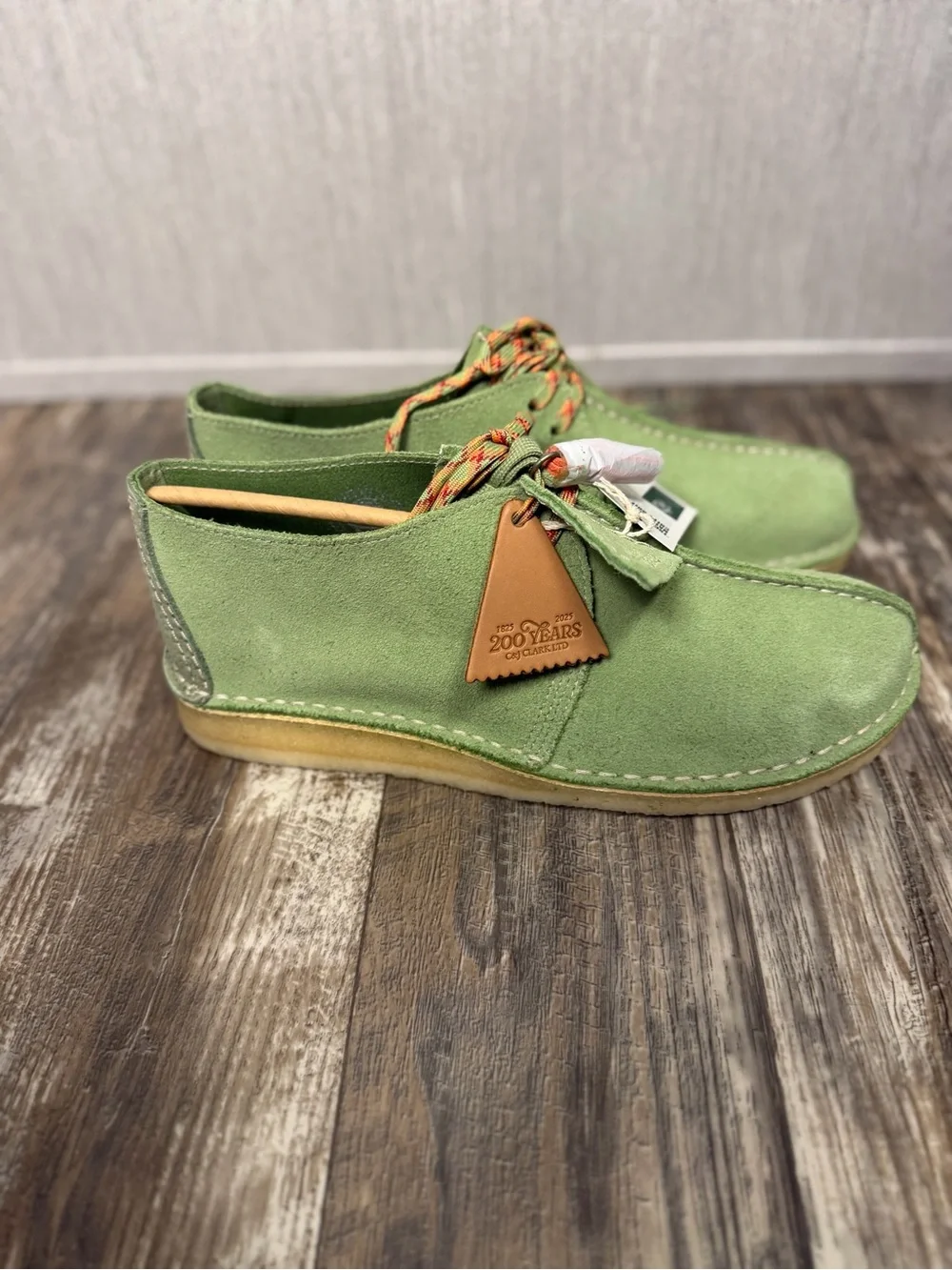 NWOB Clarks Men’s Green Suede Casual Shoes 200 Anniversary Edition Size 10